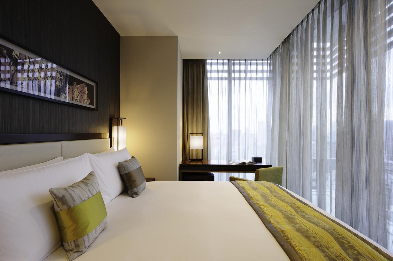 Hotel Oakwood Premier Tokio Zewnętrze zdjęcie A bedroom at the hotel